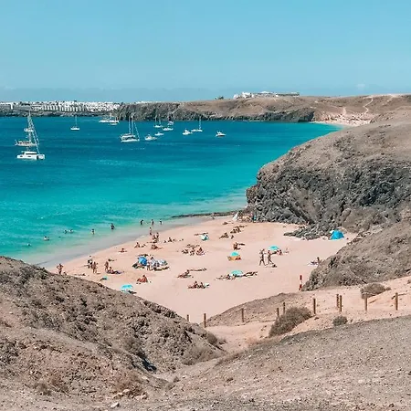 Maelle Playa Blanca (Lanzarote)